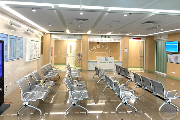 Hospitals equipped with directional speakers not only create a relatively quiet sound environment, b